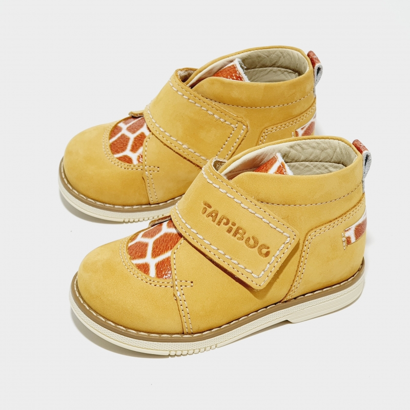 Демисезонные ботинки Tapiboo Жирафики