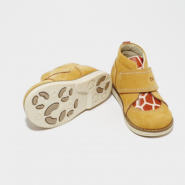 Демисезонные ботинки Tapiboo Жирафики